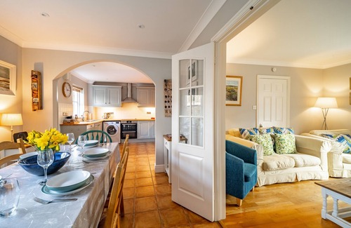 Burnham Market Cottage | Mahonia Cottage, Burnham Market, Norfolk