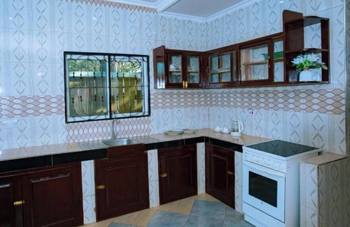 Moshi Apartment | Maili 6 Private Apartments - TEMBO