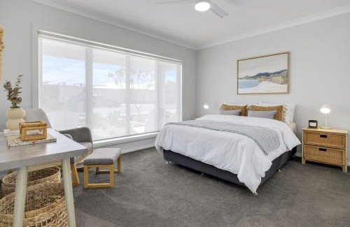 South West Rocks House | Main Beach House - Coastal Family Holiday Home