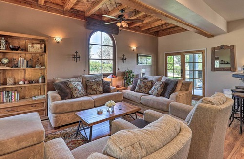 Clarkdale House | Main Home + Casita with Rooftop Deck & Patio