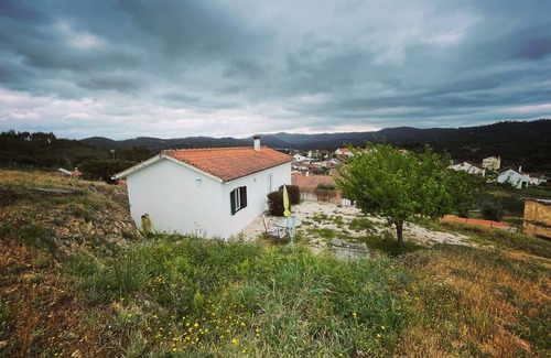 Vila de Rei House | Main house and cottage