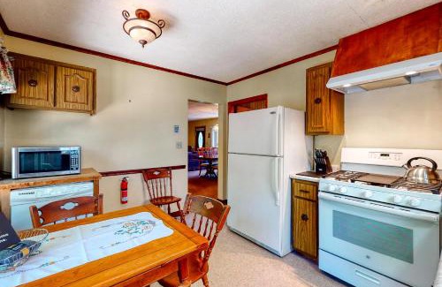 The Bays House | Main House