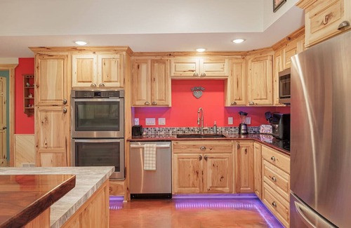 Buchanan County Apartment | Main Selah Hills Ranch