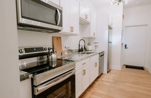 Chambersburg Apartment | Main St. Loft Washer/Dryer + Parking Included
