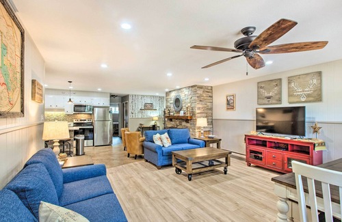 Red River Condo | Main St Red River Ski Condo w/Mountain View!