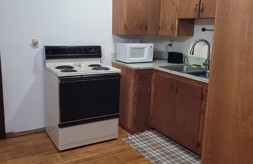 Webster House | Main Street Home-Locally Owned-No Cleaning Fees-Pets Allowed