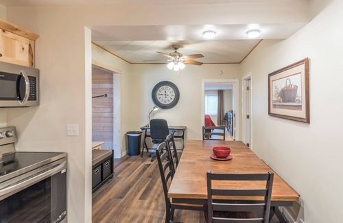 Crosby House | MAIN STREET LODGE - Charming lower duplex unit with hot tub in Crosby,MN