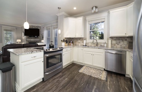 Weisshorn House | Main Street Meadows - Steps to Main Street with Patio & Grill! Across the Street from Gondola
