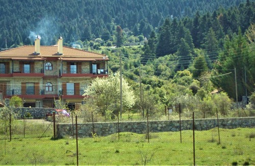 Vitina Apartment | Mainades House