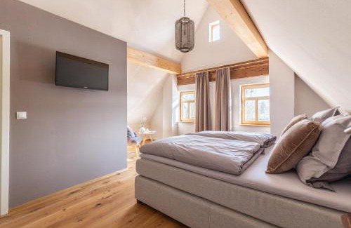 Margetshoechheim House | maindrei - schlafen am fluss