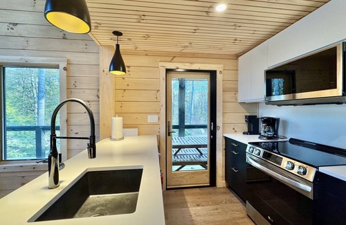 Boothbay House | Mainelandia! Stunning New Waterfront Home!