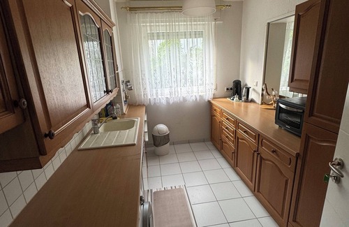 Oberrad Apartment | MainhattenSuites - Pleasant 3-bedroom apartment with WiFi in Frankfurt am Main