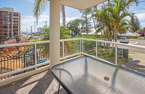 Port Macquarie Apartment | MAINSAIL 3 - Walking distance to Town Beach