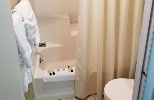 Phoenixville Hotel | Mainstay Inn