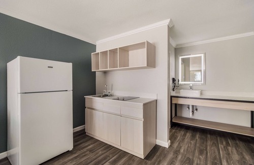 Florence Hotel | MainStay Suites Florence - Darlington