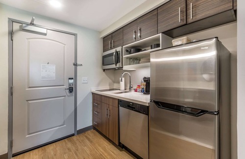 Fort Myers Hotel | MainStay Suites Fort Myers East I-75