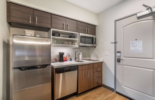 Fort Myers Hotel | MainStay Suites Fort Myers East I-75