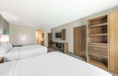 Fort Myers Hotel | MainStay Suites Fort Myers East I-75