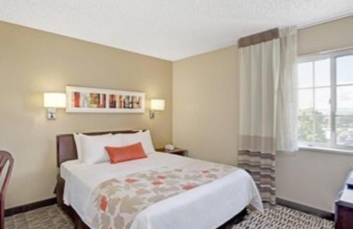 Cottonwood Heights Hotel | MainStay Suites Salt Lake City Fort Union