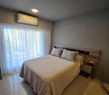 Rosario Apartment | Maipú y Avenida Pellegrini con Parking privado opcional