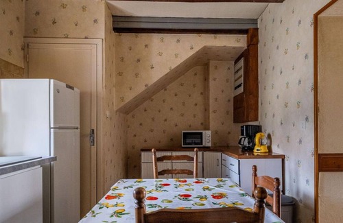 Charbonnieres-les-Vieilles House | Maison au Cœur de la Campagne en Pleine Nature