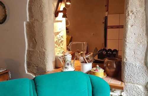 Saint-Sauveur-de-Cruzieres House | Maison Ancienne de Village, Avec Solarium