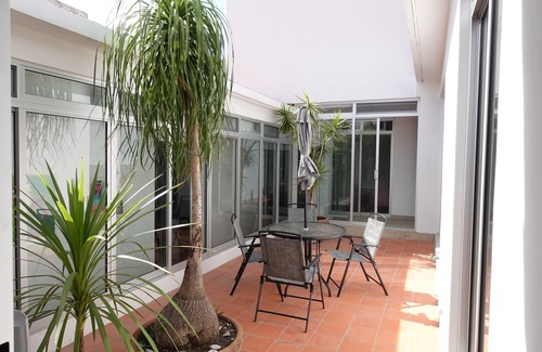 La Paz House | Maison lapinou