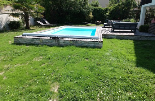 Louveciennes House | Maison à 10 Mins de Versailles Piscine et Chambres Climatisées