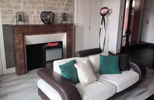 Troyes House | Maison à 10 Minutes à Pied du Centre Ville