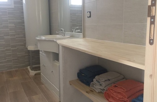 Beauvoir-sur-Mer House | Maison à 15 Minutes des Plages