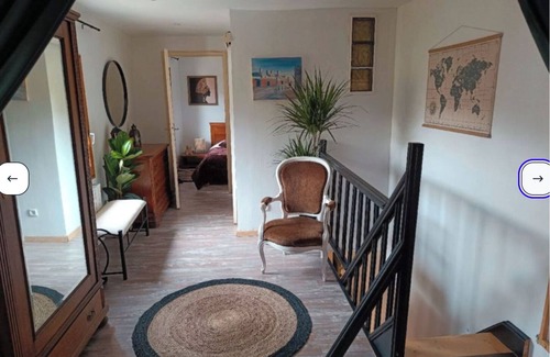 Bergheim House | Maison à Colombages Dans Cour Privée Avec Jardin sur les Remparts du Village