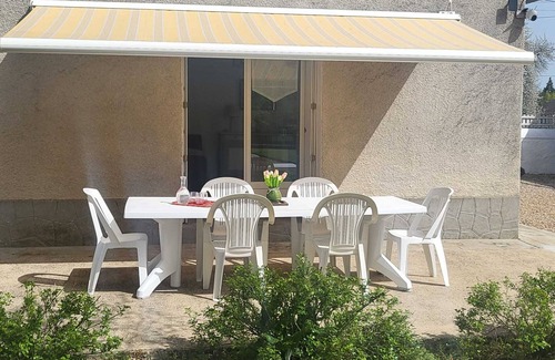 Nalliers House | Maison à la campagne pour escapades touristiques !
