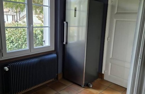 Huisseau-sur-Mauves Apartment | Maison 14 Personnes Avec Piscine