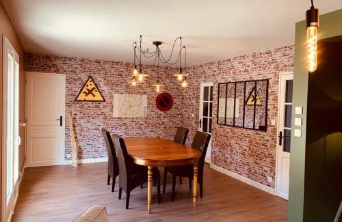 Le Mans House | Maison 1440 - STORIES, logement Atypique Sport Auto