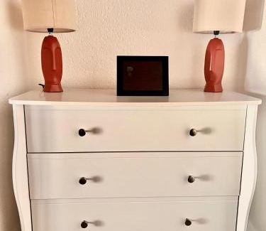 Ruelle-sur-Touvre Villa | Maison 2 Chambres - TV - CLIM - BABY FOOT