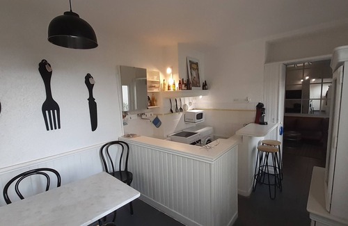Mont Duplan House | Maison 2 Personnes Avec Garage Terrasse 5 Minutes Tour Magne/proche Centre Ville