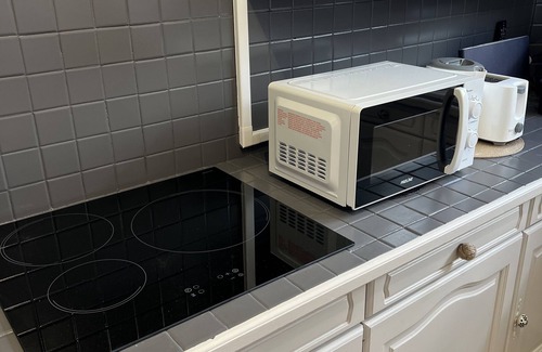 Chateauroux House | Maison 3 Chambres - 6 Personnes - 1 sdb - 2 wc - Espace Télétravail
