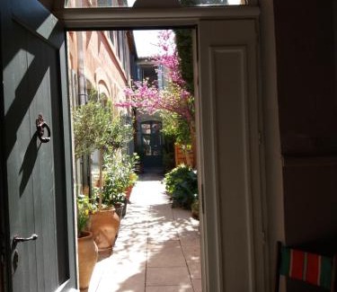 Historic Centre Villa | maison 3 chambres centre ville, jardin et bassin privatifs