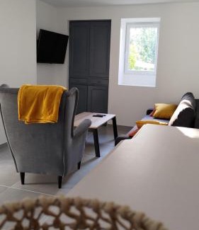 Peyrieu Apartment | Maison 36