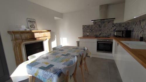 Peyrieu Apartment | Maison 36