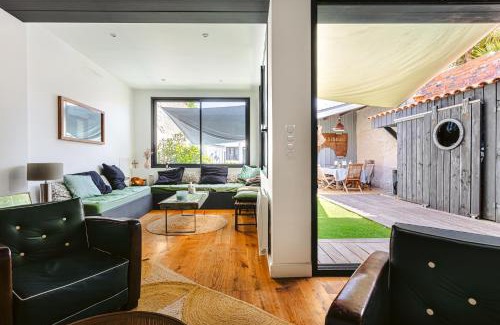 Le Chateau-d'Oleron House | Maison 4 chambres avec piscine