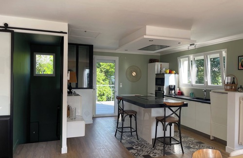 Sainte-Luce-sur-Loire House | Maison 5 Chambres Idéale Pour les Réunions de Familles