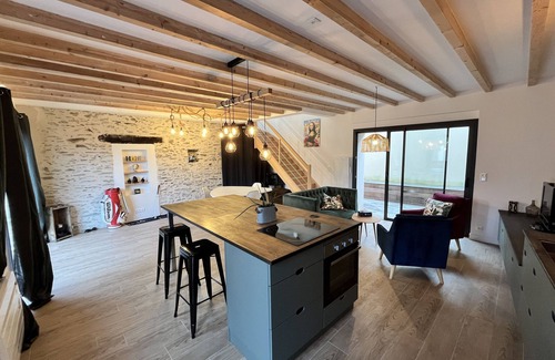 Saint-Aignan-Grandlieu House | Maison 6 Minutes Aeroport