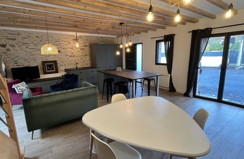 Saint-Aignan-Grandlieu House | Maison 6 Minutes Aeroport