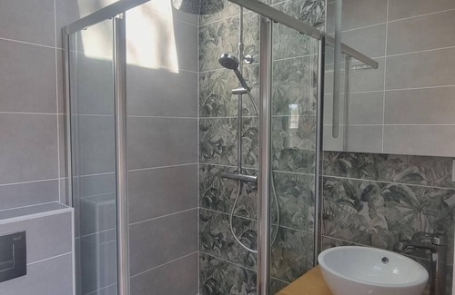 Saint-Fiel House | Maison 6P Viaduc de Glenic