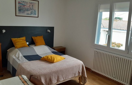 Saint-Xandre House | Maison a 5 Minutes de l Iles de ré