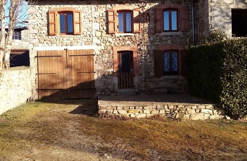Craponne-sur-Arzon House | Maison a la Campagne