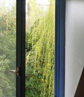 Guern House | maison a locrio