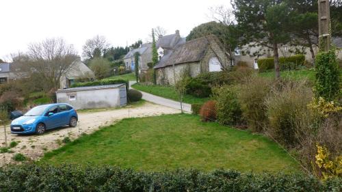 Guern House | maison a locrio