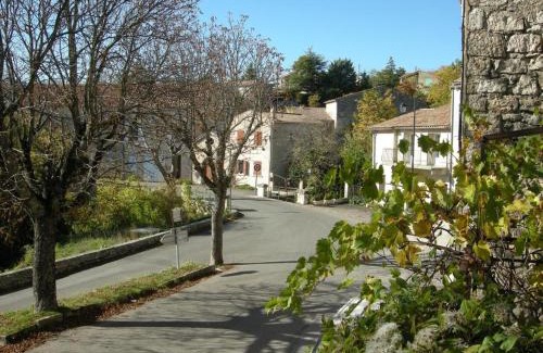 Reillanne House | Maison accueillante à Reillanne avec jardin clos